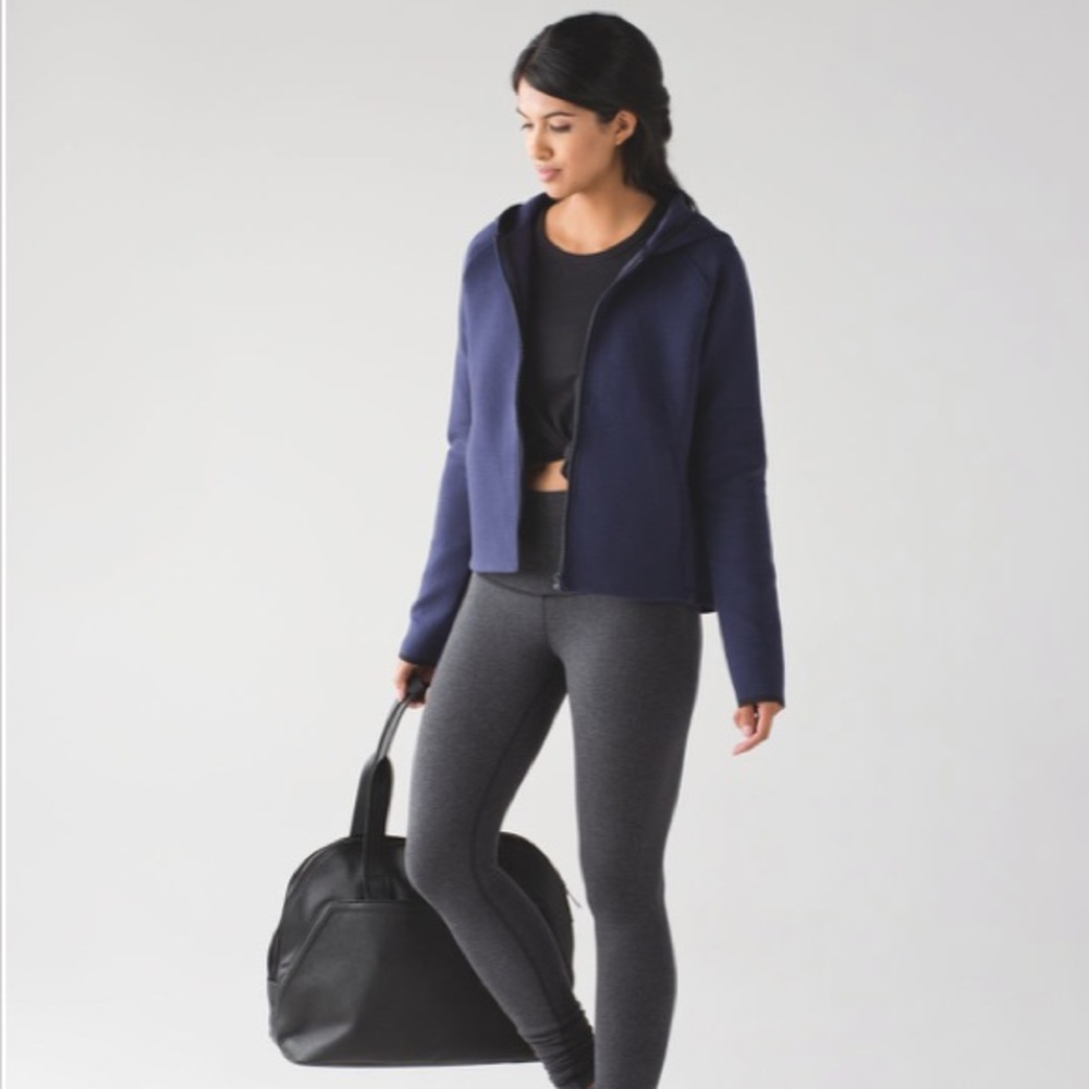 Lululemon City abound Hoodie Sz 6